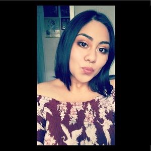 Meet your Posher, Melanie